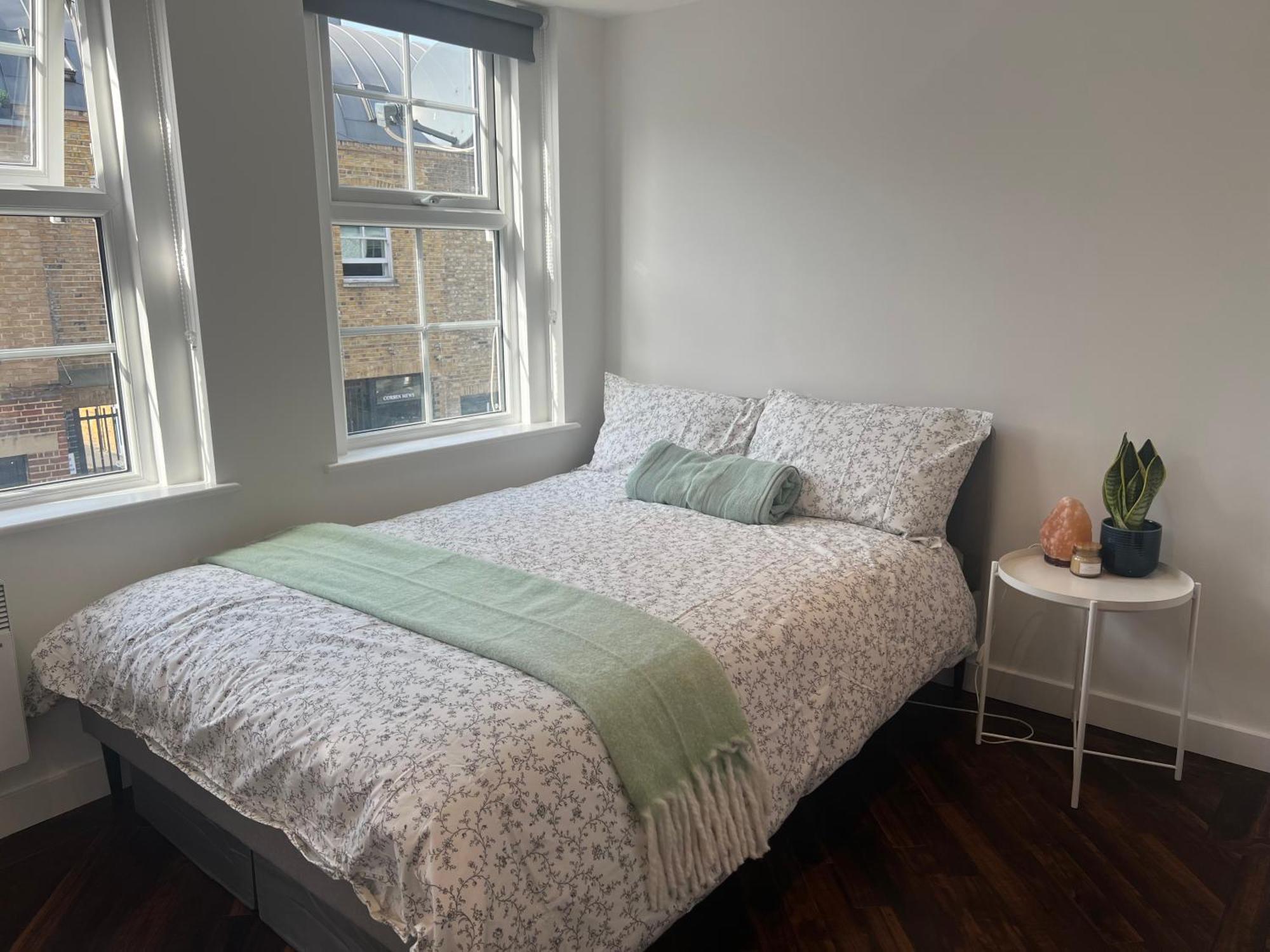 Spacious Battersea Rooms And Apartments Londra Exterior foto