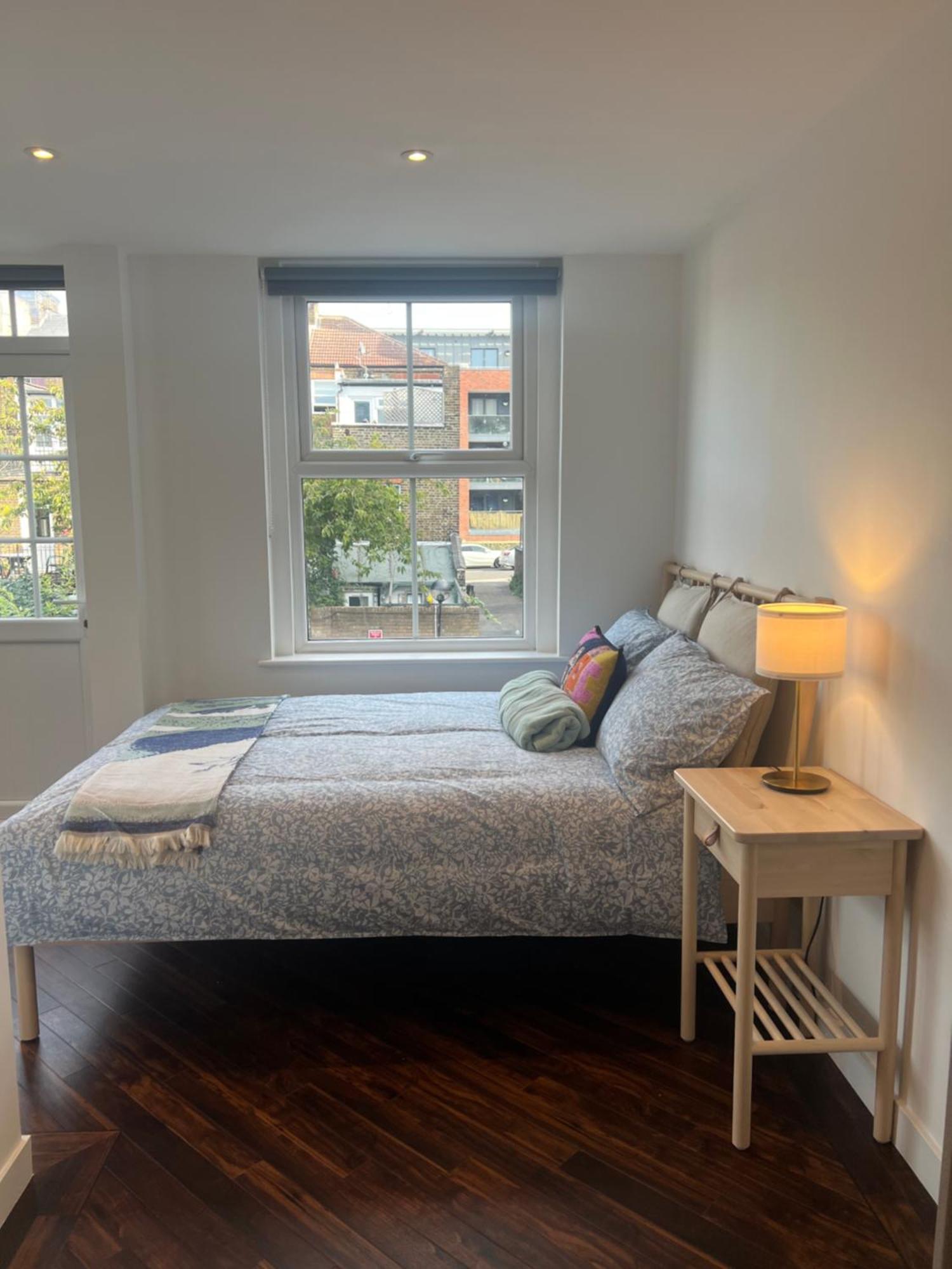 Spacious Battersea Rooms And Apartments Londra Exterior foto